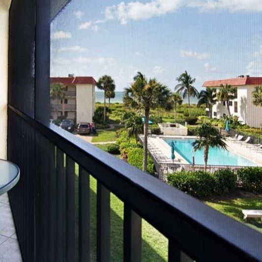 Sandalfoot Condominiums